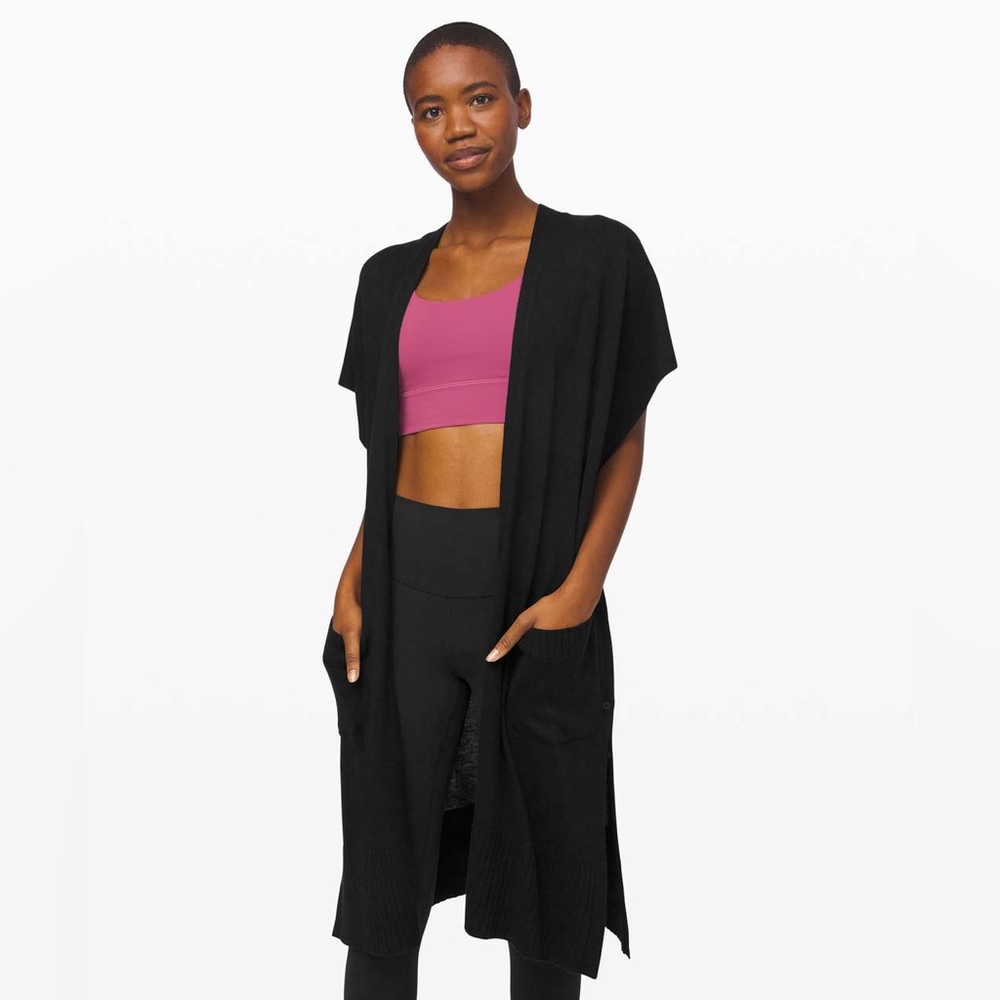 Lululemon On Your Way Wrap, black, one size, Excellent Condition